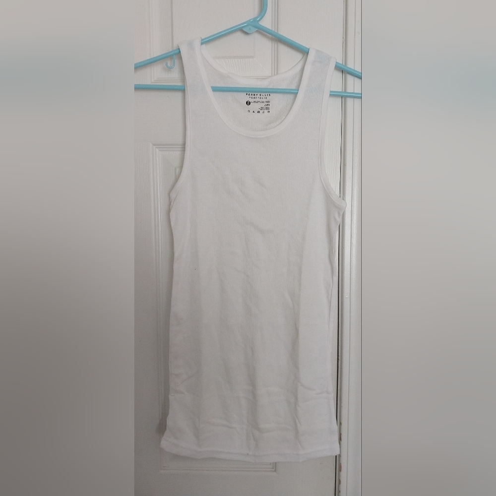 Mens Ribbed Muscle Shirt Size Med (Perry Ellis)